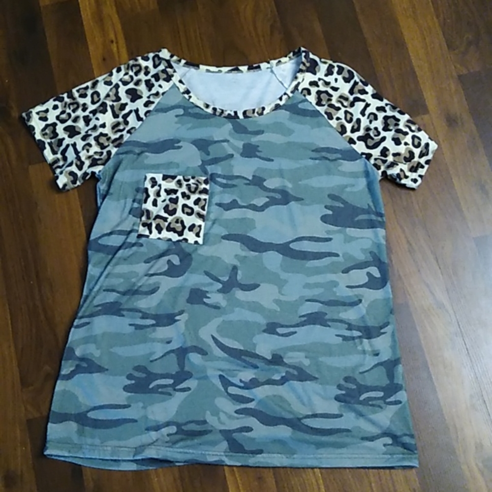 Camo t-shirt